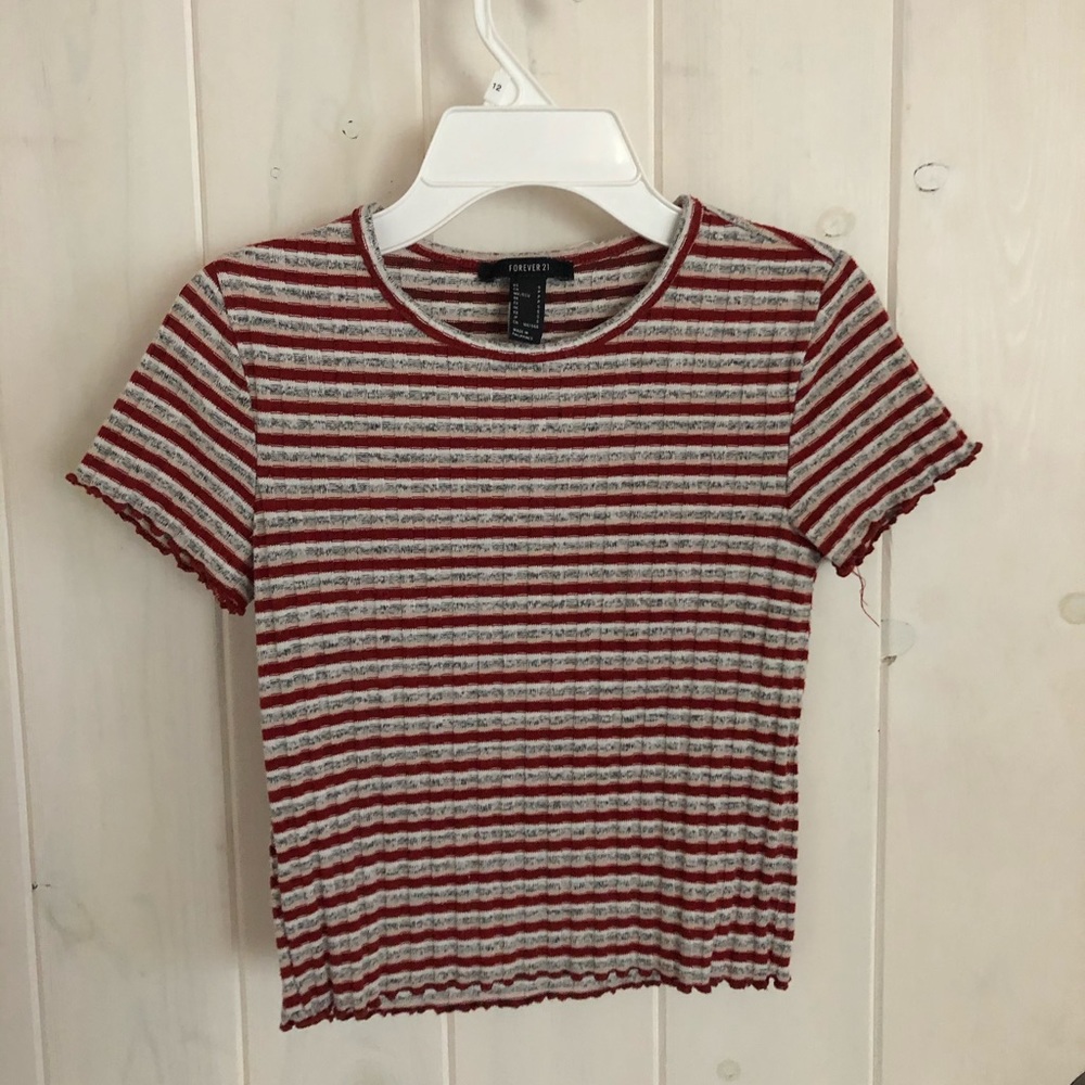 Forever 21 tee